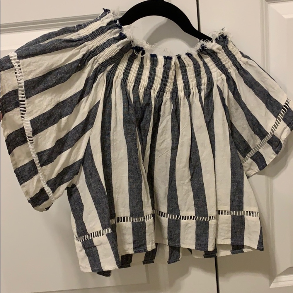 blue and white striped top